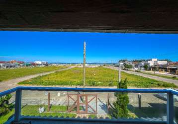 Excelente sobrado com vista para o mar na praia de xangri-lá