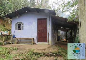 Mini chácara c/ terreno de 3 mil m2 em são pedro da serra - nova friburgo