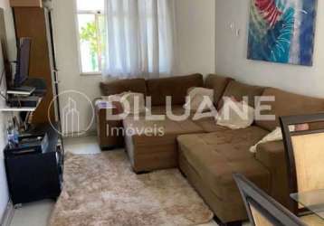 Apartamento à venda na rua carlos palut, taquara, rio de janeiro por r$ 155.000