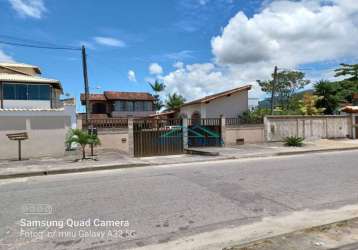 Casa com 3 dormitórios à venda por r$ 550.000,00 - cidade praiana - rio das ostras/rj