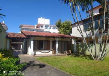 Casa a venda em florianópolis, bairro canasvieiras