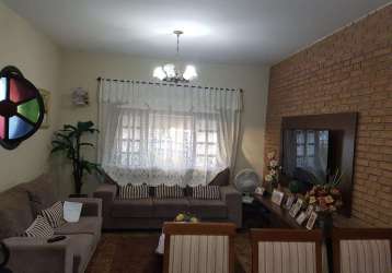 Casa com 4 quartos à venda na vila santa isabel, taubaté  por r$ 700.000