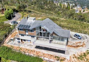 Casa com 4 quartos à venda no alto do capivari, campos do jordão  por r$ 3.000.000