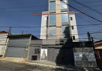 Apartamento com 40m²  2 dormitórios  1 banheiro por 1.500,00