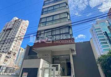 Apartamento mobiliado em meia praia, meia praia, itapema - sc