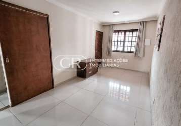 Casa com 2 quartos à venda na vila rica, volta redonda  por r$ 440.000