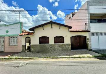 Casa com 2 dormitórios à venda, 116 m² por r$ 300.000,00 - centro - bezerros/pe