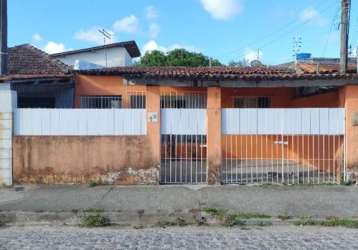 Casa para vender com 3 quartos no bairro de juquiá