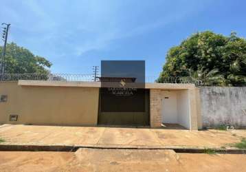 Vende casa bairro santa izabel/ próximo ao ferreira