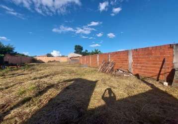 Lote de 800 metros todo murado na ponte alta