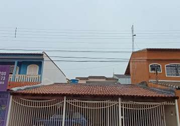 Casa 3 quartos comercial e residencial na quadra 45 setor central gama de frente pro pistão sul