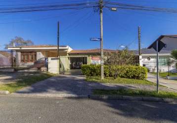 Casa com 3 quartos no bairro tarumã, próximo ao auto shopping curitiba