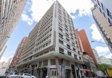 Apartamento com 3 quartos no centro, próximo a praça osório