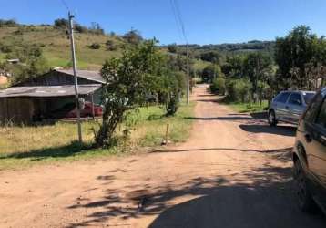 Sítio para criação de gado em rolate com 4 hectares