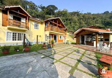 Casa de serra com 4 quartos, 247m2 à venda por r$1.950.000, teresópolis