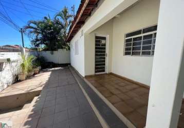 Casa com 3 quartos à venda na avenida ribeirão preto, s//n, cpa i, cuiabá por r$ 220.000