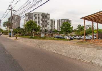 Terreno em excelente localização na avenida assis brasil, próximo ao&lt;br&gt;strip center, com área aproximada de 3575 m², medindo 24,70 de frente,&lt;br&gt;e 150 m de fundos.&lt;br&gt;agende uma vis