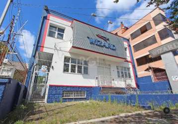 Ótimo prédio comercial/residencial de 502m² privativos, localizada na melhor região do bairro teresópolis, a duas quadras do supermercado nacional . são 3 andares. no térreo: hall de entrada, sala de 