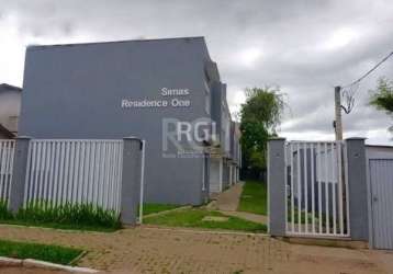 Ótima casa em condomínio, com 3 dormitórios, sendo um suíte, living 2 ambientes, cozinha americana, banheiro social e lavabo, área com churrasqueira.&lt;br&gt;imóvel novo com piso porcelanato, espera 