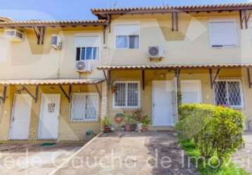 Casa com dois quartos (dormitórios), dois banheiros e uma vaga de garagem no bairro morro santana em porto alegre.&lt;br&gt;casa em condomínio fechado no bairro morro santana em porto alegre. na parte