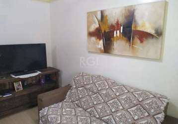 Boletto imóveis vende apartamento mobiliado. 2 dormitórios, 1 vaga de garagem rotativa, portaria 24hs, pracinha, quadra de esporte, 2 salões de festa. próximo de escolas, parada de ônibus, supermercad