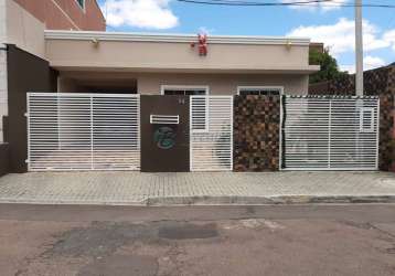 Casa com 3 quartos à venda no pinheirinho, curitiba , 140 m2 por r$ 650.000