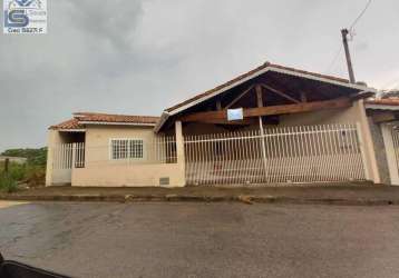 Casa para venda em pinhalzinho, centro, 3 dormitórios, 1 banheiro, 2 vagas