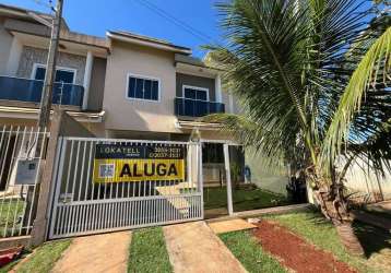 Sobrado 3 quartos para aluguel no bairro vila becker em toledo por r$ 2.700,00