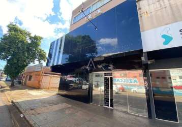 Sala comercial à venda no bairro centro em cascavel por r$ 900.000,00