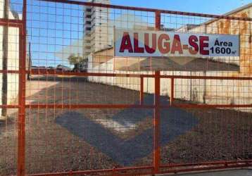 Terreno comercial p/ alugar c/ 1.660m² c/ estrutura pronta para estacionamento - vila arens - jundiai/sp (em frente a mansão sertaneja)