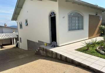 Casa com 4 quartos à venda na rua vereador arthur mariano, 2298, forquilhinhas, são josé por r$ 770.000