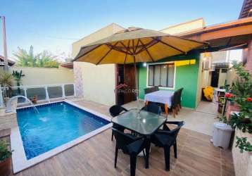 Casa com piscina, próximo a praia de tucuns