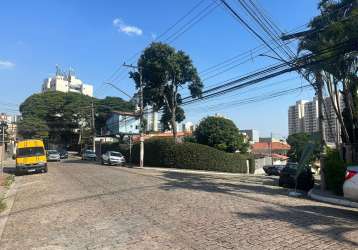 Casa à venda em área comercial no coração de guarulhos de esquina com 500m² de terreno, 166m² de área construída