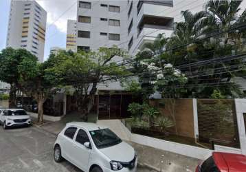 Apartamento no bairro das graças com 4 quartos sendo 2 suítes com 177m² por r$ 1.200.000,00.