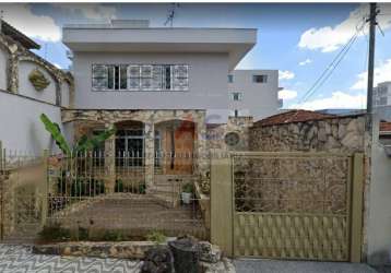 Lago dos patos,  casa com piscina, galvão guarulhos