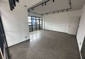 Sala comercial com 3 salas à venda na avenida álvares cabral, 1835, santo agostinho, belo horizonte por r$ 690.000