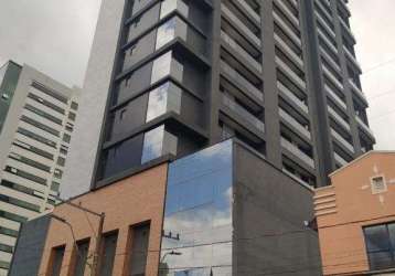 Apartamento no centro com 2 quartos para venda, 63 m²