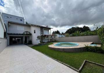 Casa no costa e silva com 4 quartos para locação, 272 m²