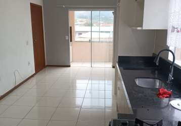 Apartamento semi mobiliado à venda no bairro fundos - biguaçu, sc