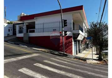 **linda casa no centro de bragança paulista **