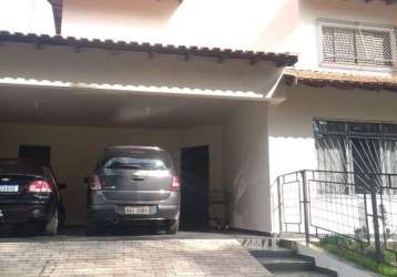 Casa à venda na rua espanha, igapó, londrina por r$ 725.000