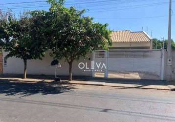 Casa com 3 dormitórios à venda, 200 m² por r$ 685.000,00 - loteamento jardim renascenca - mirassol/sp