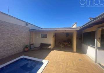 Casa 4 quartos sendo 1 suite com piscina - goiânia 2