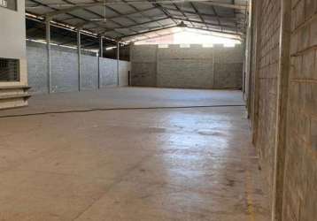 Galpão de 1500m² construido santa genoveva