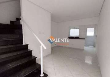 Sobrado com 2 dormitórios à venda, 53 m² por r$ 292.000,00 - tupi - praia grande/sp