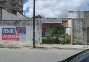 Casa á venda na aldeota, 490m².