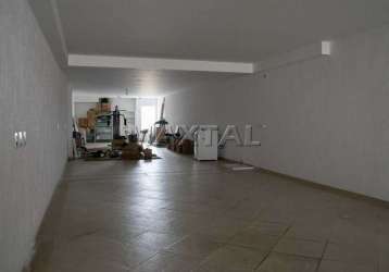 Sobrado de 450 m², vila mariza  mazzei,  3 dormitórios, 1 suíte, 1 sala, 1 cozinha e 1 banheiro.