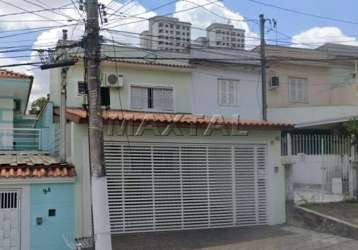 Sobrado a venda com 3 dormitórios, 1 suíte, 4 bannheiros, 2 vagas com 120m²