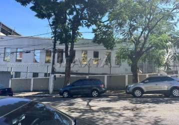 Galpão a venda no bairro do limão 1400 mtros, com baia 50 metros dedicado para , equipado com banhei