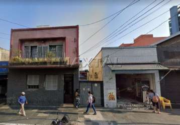 Sobrado à venda, de 500m² 2 dormitórios, 2 banheiros e 10 vagas em santana.